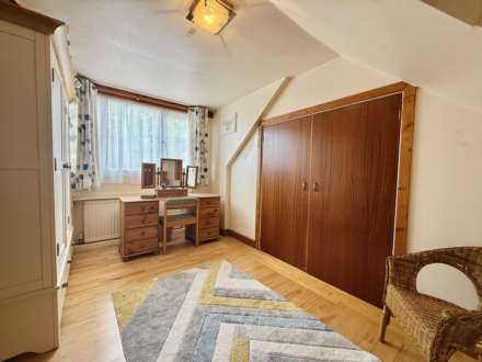 Bridle Path, Woodcote, Image 9