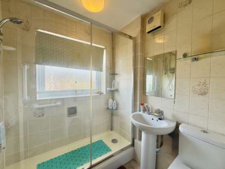 Edwin Road, Didcot, Image 10