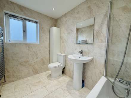 Blackwater Way, Didcot, Image 14