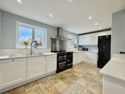 Blackwater Way, Didcot, Image 2