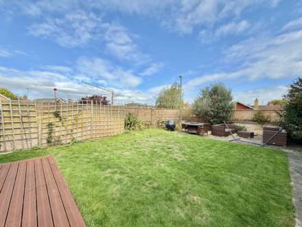 Fir Tree Avenue, Wallingford, Image 16