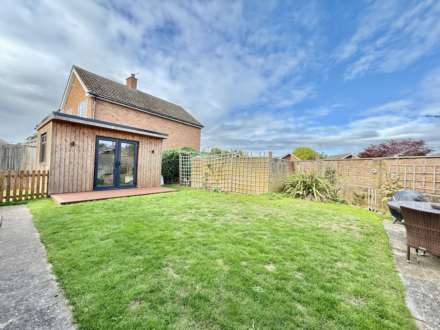 Fir Tree Avenue, Wallingford, Image 17