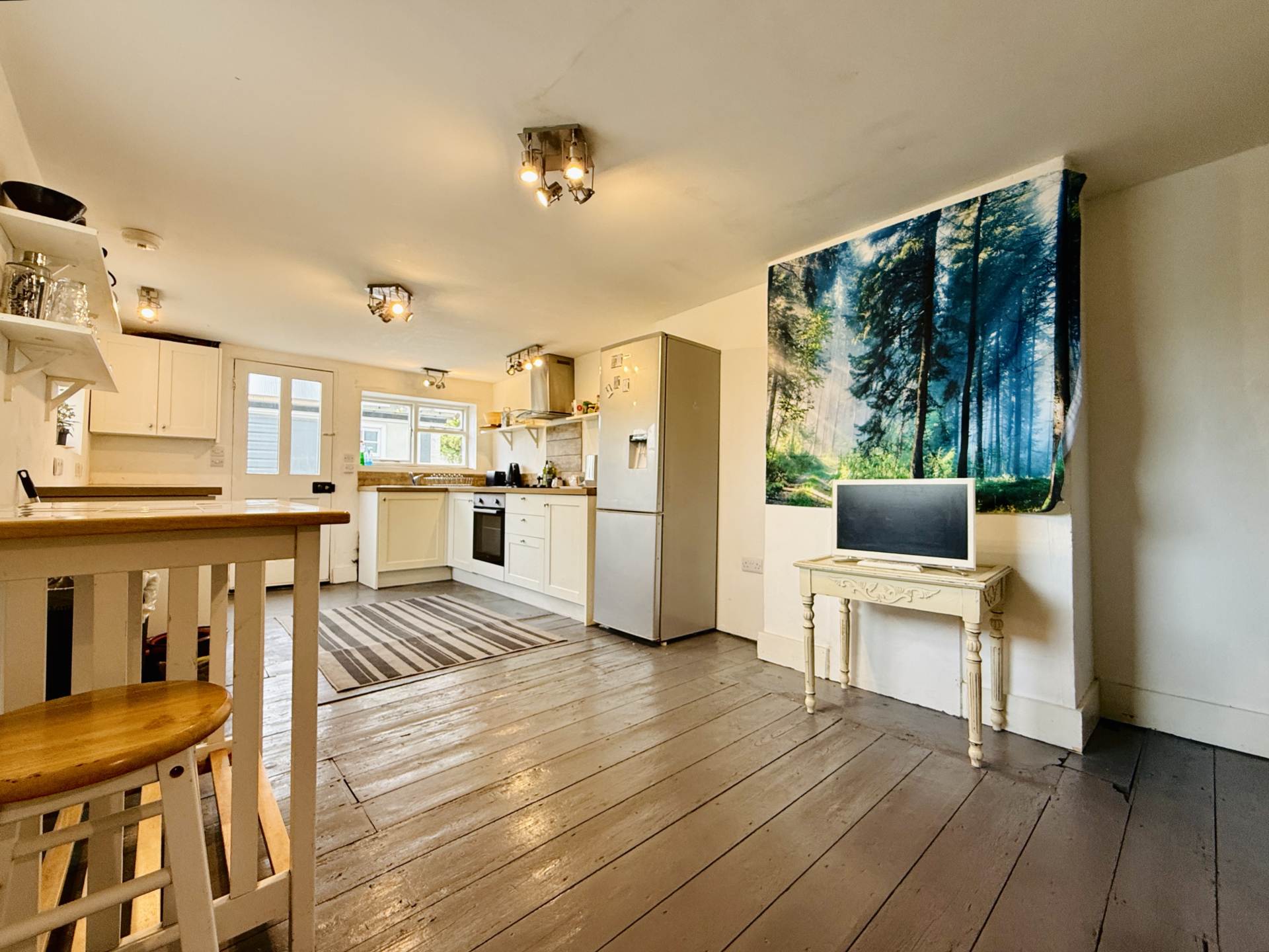 Ayrton Place, Wallingford, Image 3
