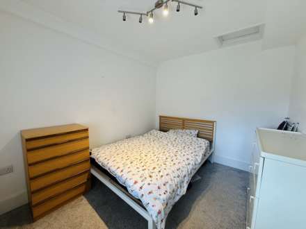 Ayrton Place, Wallingford, Image 6