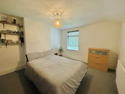 Ayrton Place, Wallingford, Image 7