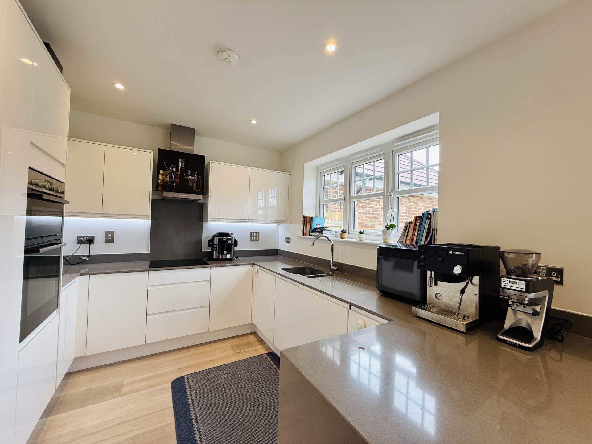 Kings Reeve Place, Wallingford, Image 2