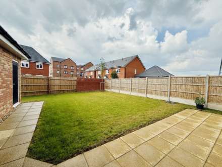 Kings Reeve Place, Wallingford, Image 15