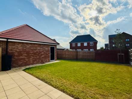 Kings Reeve Place, Wallingford, Image 17
