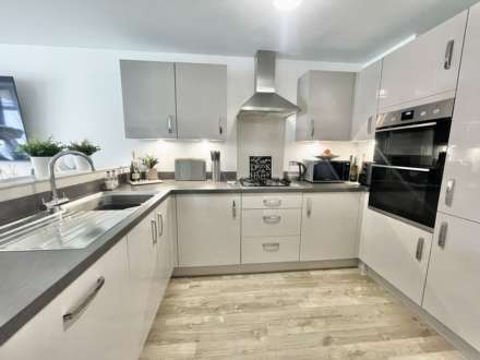 Baileys Crescent, Abingdon, Image 5