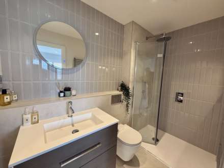 Ashfield, 24a Winterbrook, Image 20