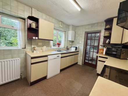 Fir Tree Avenue, Wallingford, Image 2