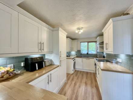 St. Hildas Close, Didcot, Image 2