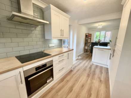 St. Hildas Close, Didcot, Image 3