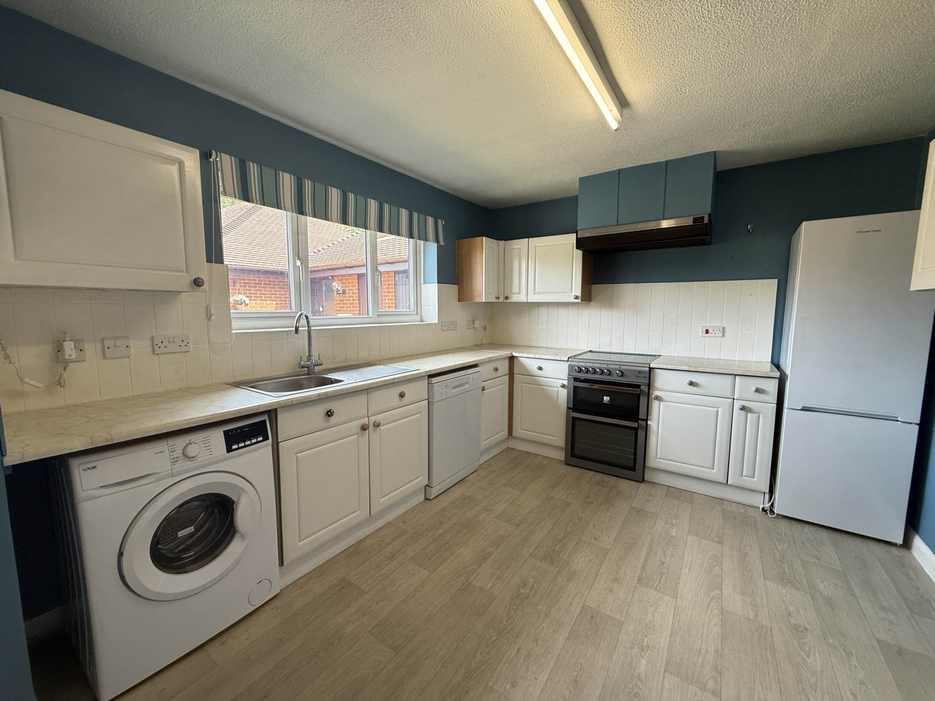 Chalcraft Close, Henley-On-Thames, Image 2