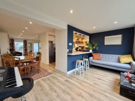 Queens Avenue, Wallingford, Image 10