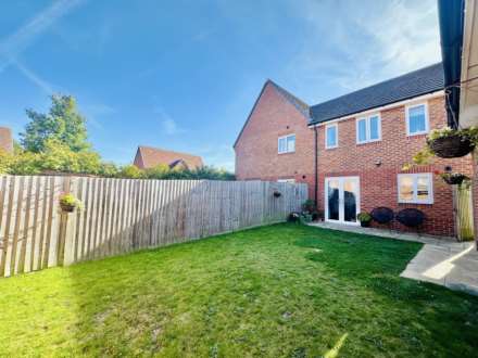 Yew Tree Crescent, Didcot, Image 13