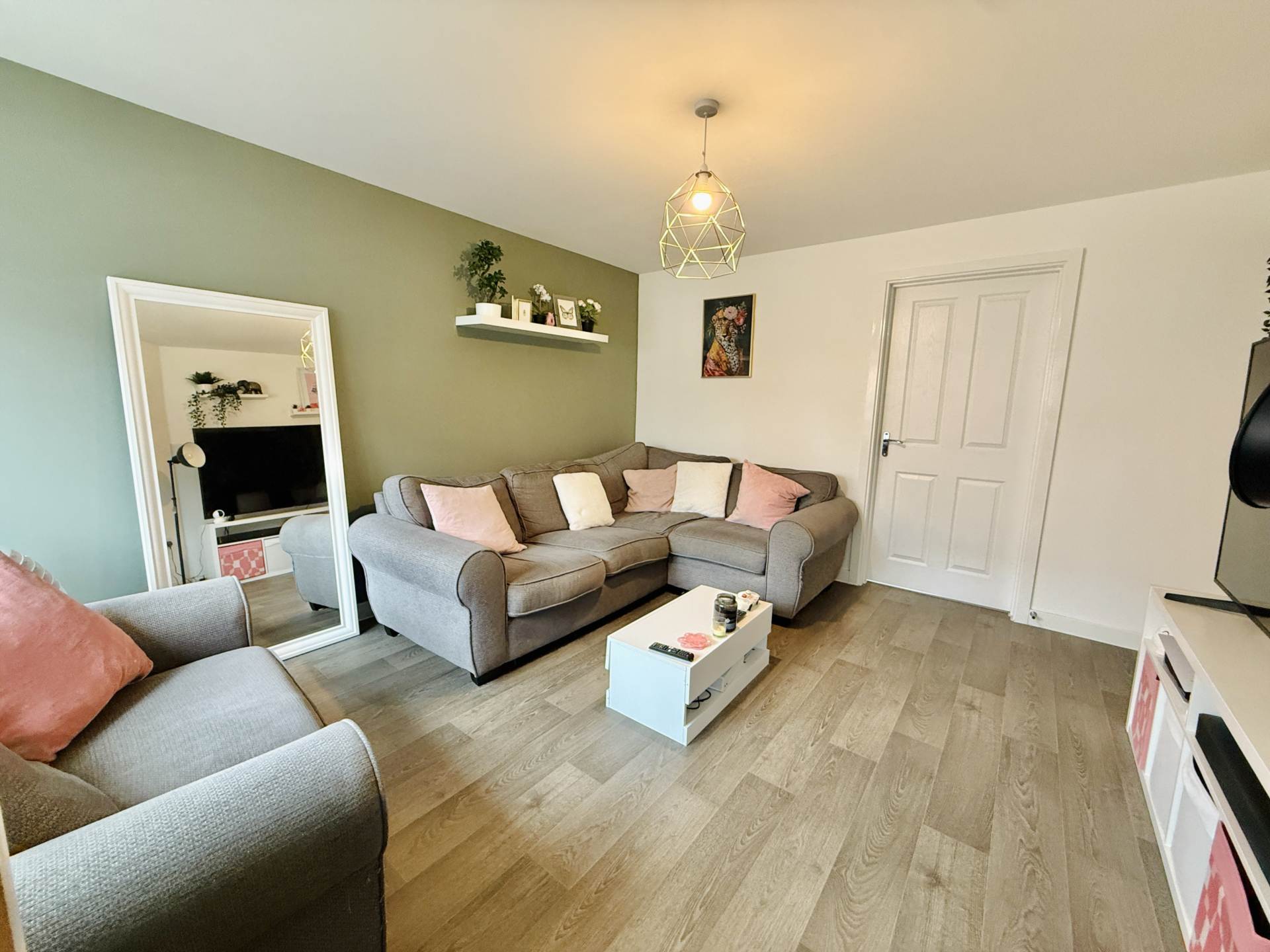 Roger Croft Drive, Thatcham, Image 3