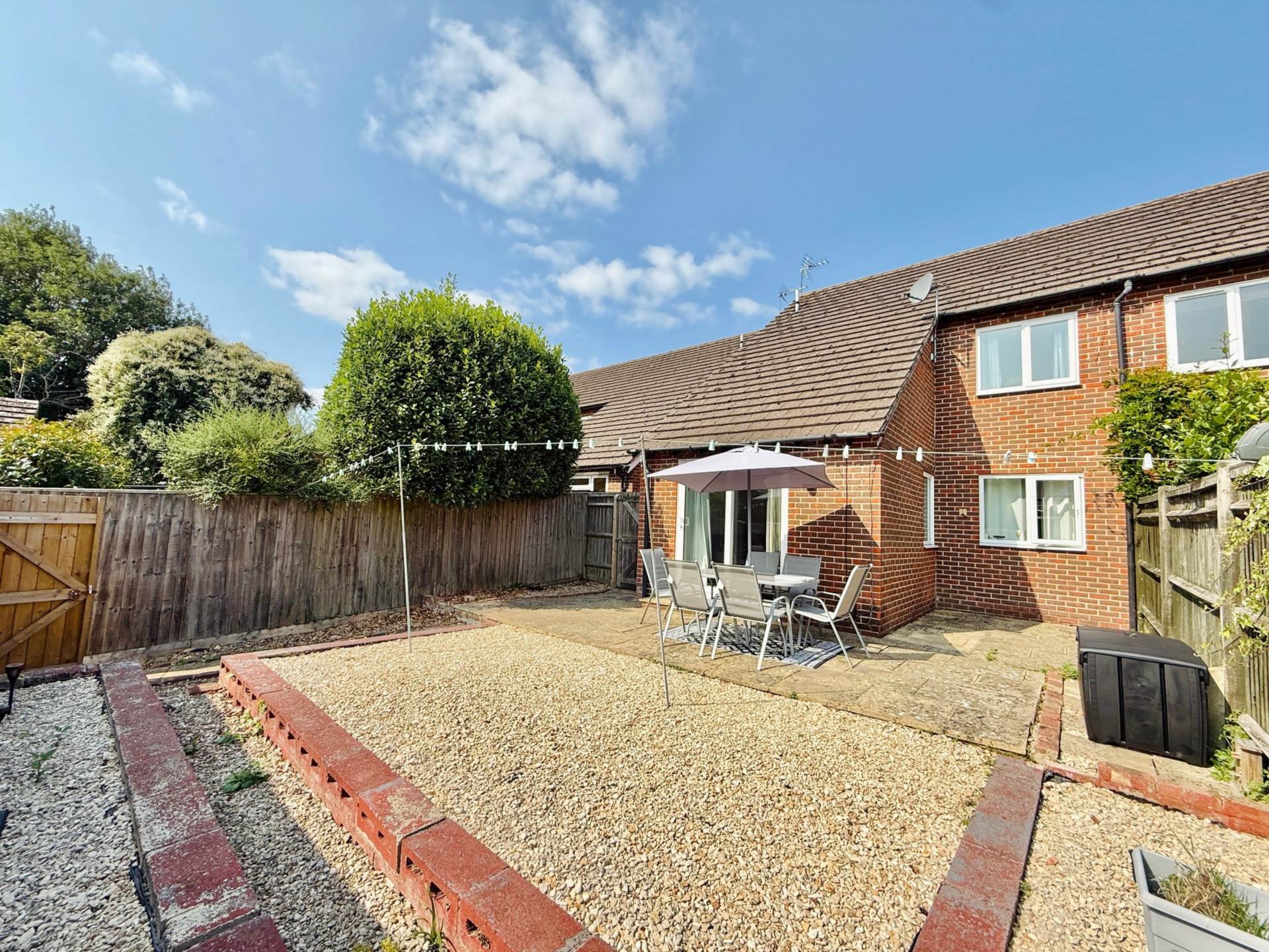 Sovereign Close, Didcot, Image 11