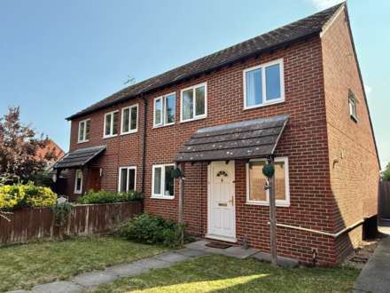 Sovereign Close, Didcot, Image 1