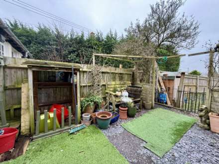 High Road, Brightwell-Cum-Sotwell, Image 11