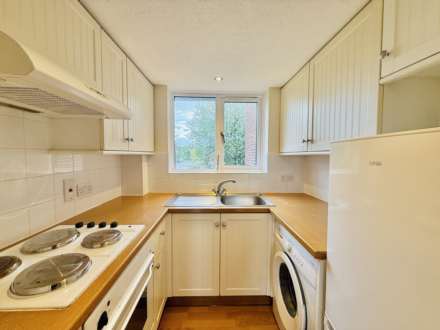 Balliol Drive, Didcot, Image 2