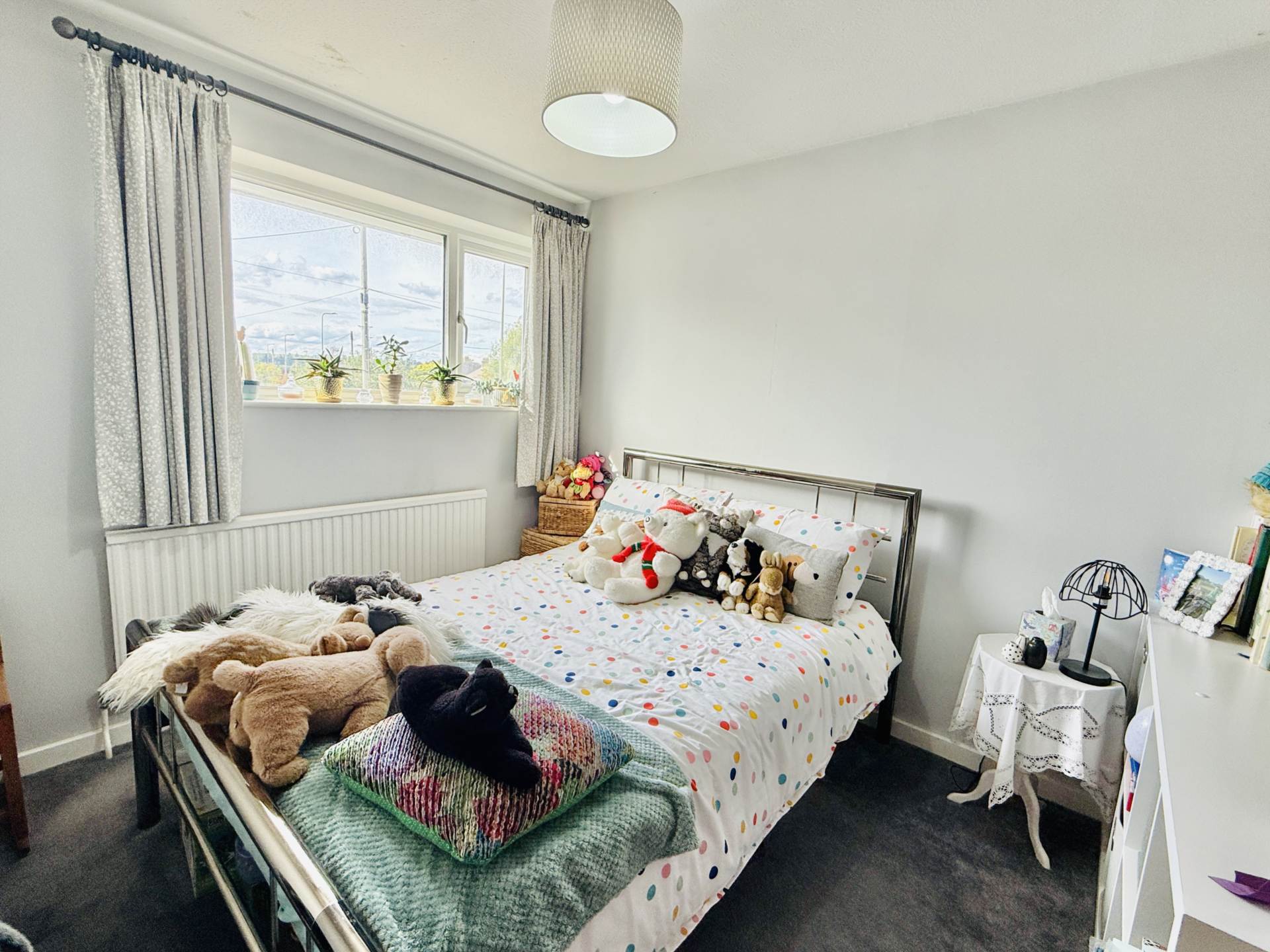 Queens Avenue, Oxfordshire, Image 6