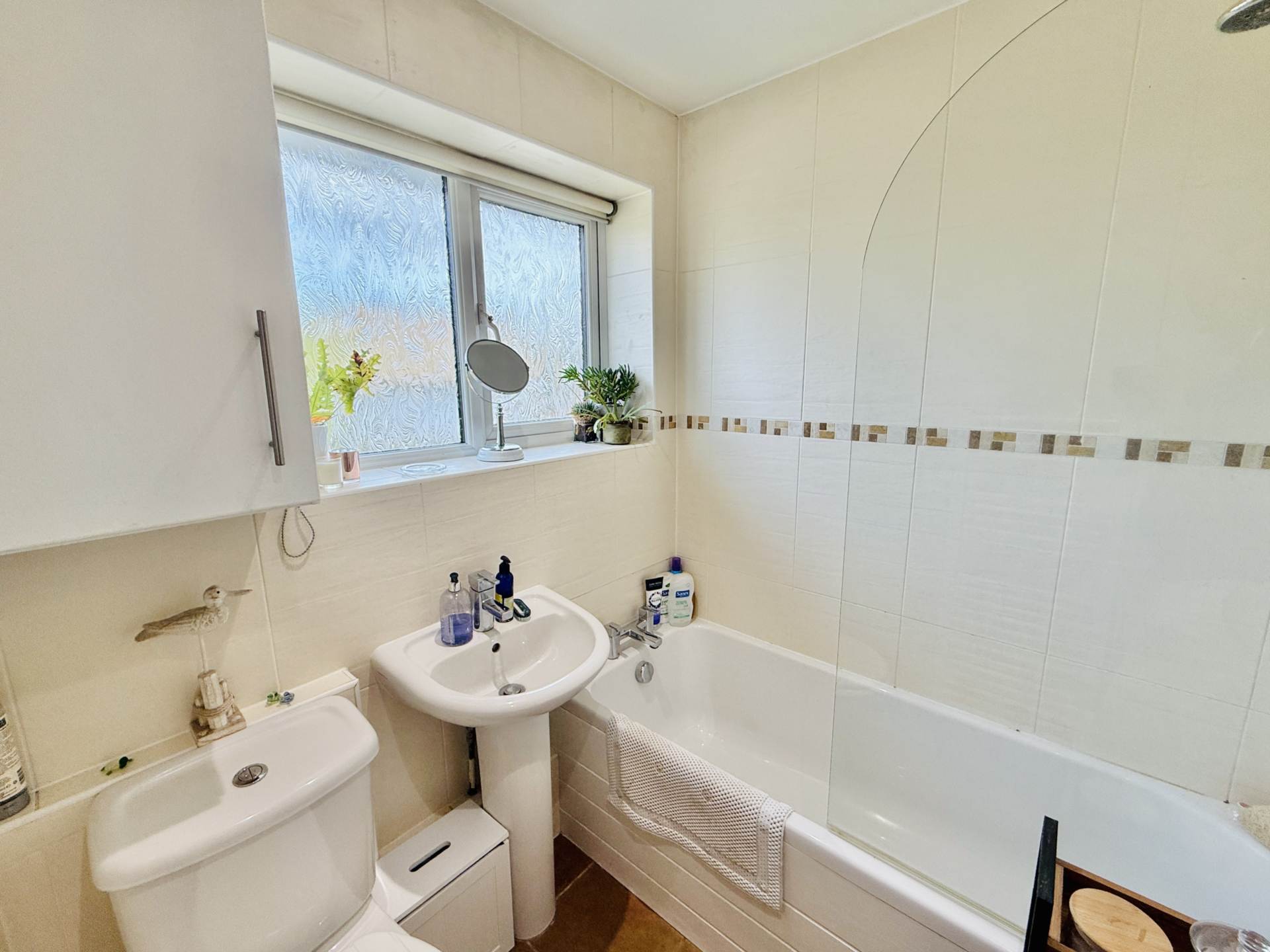 Queens Avenue, Oxfordshire, Image 7