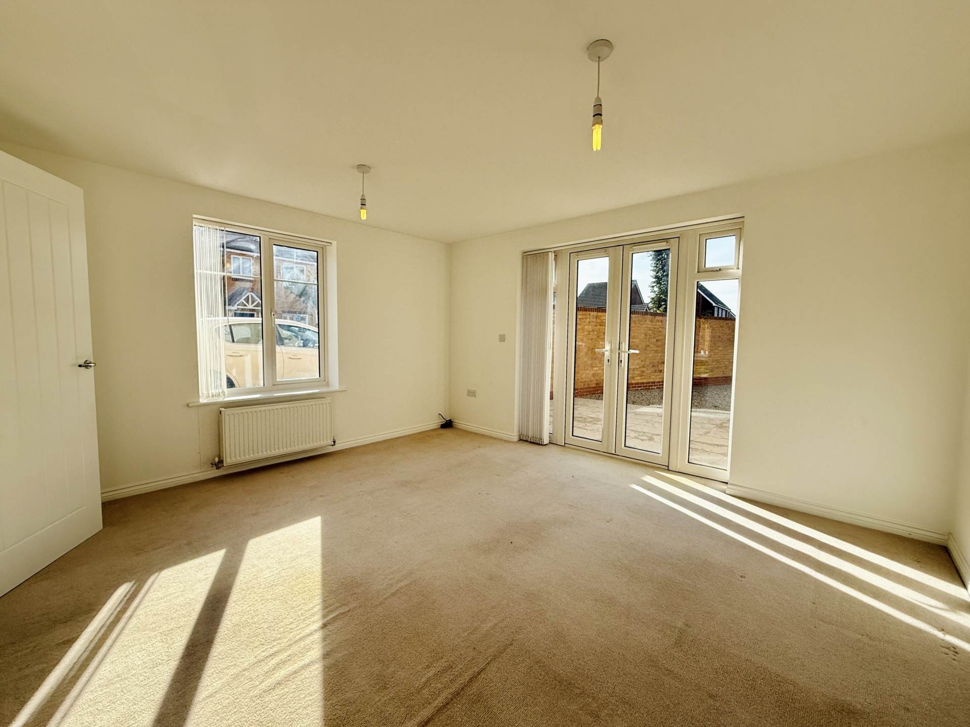 Fen Violet Drive, Didcot, Image 3