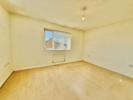Fen Violet Drive, Didcot, Image 7