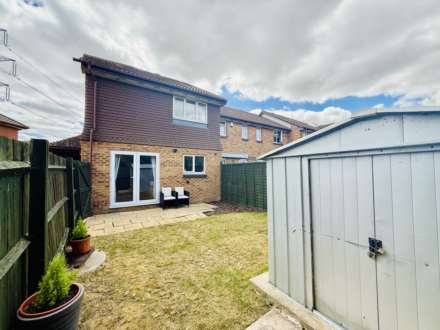 Ockley Brook, Didcot, Image 13