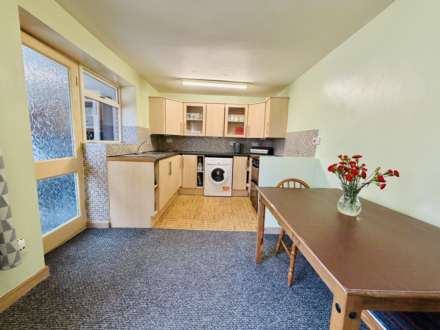 Crescent Way, Cholsey, Image 4