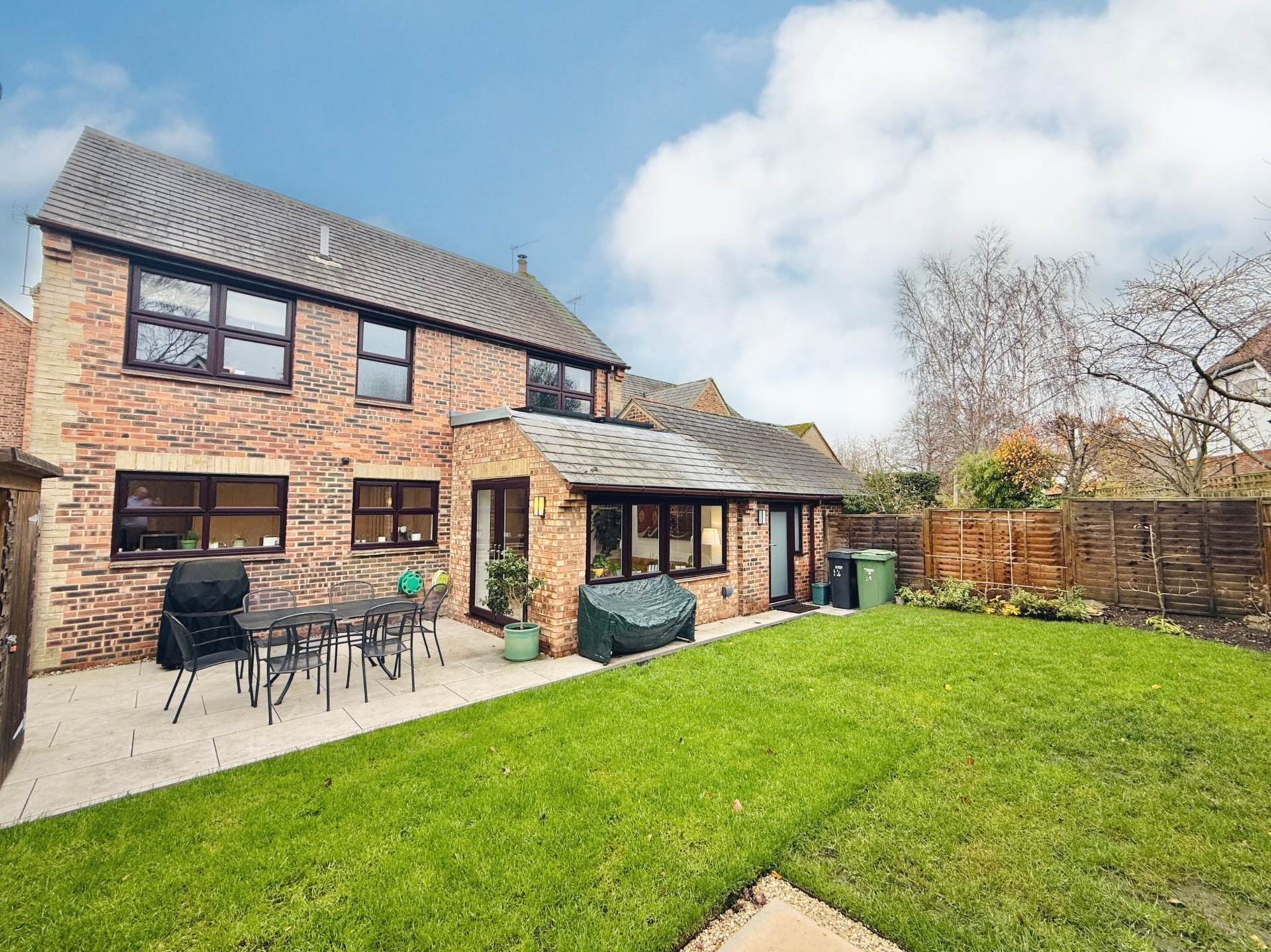 Nelson Close, Oxfordshire, Image 18