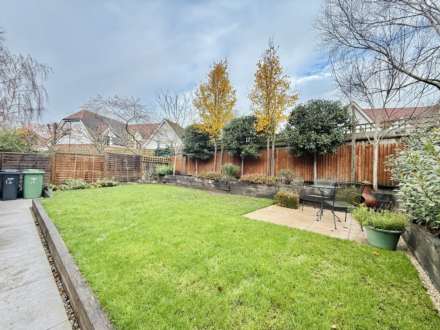 Nelson Close, Oxfordshire, Image 16