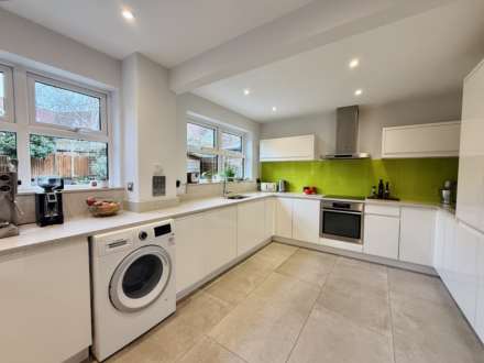 Nelson Close, Oxfordshire, Image 2