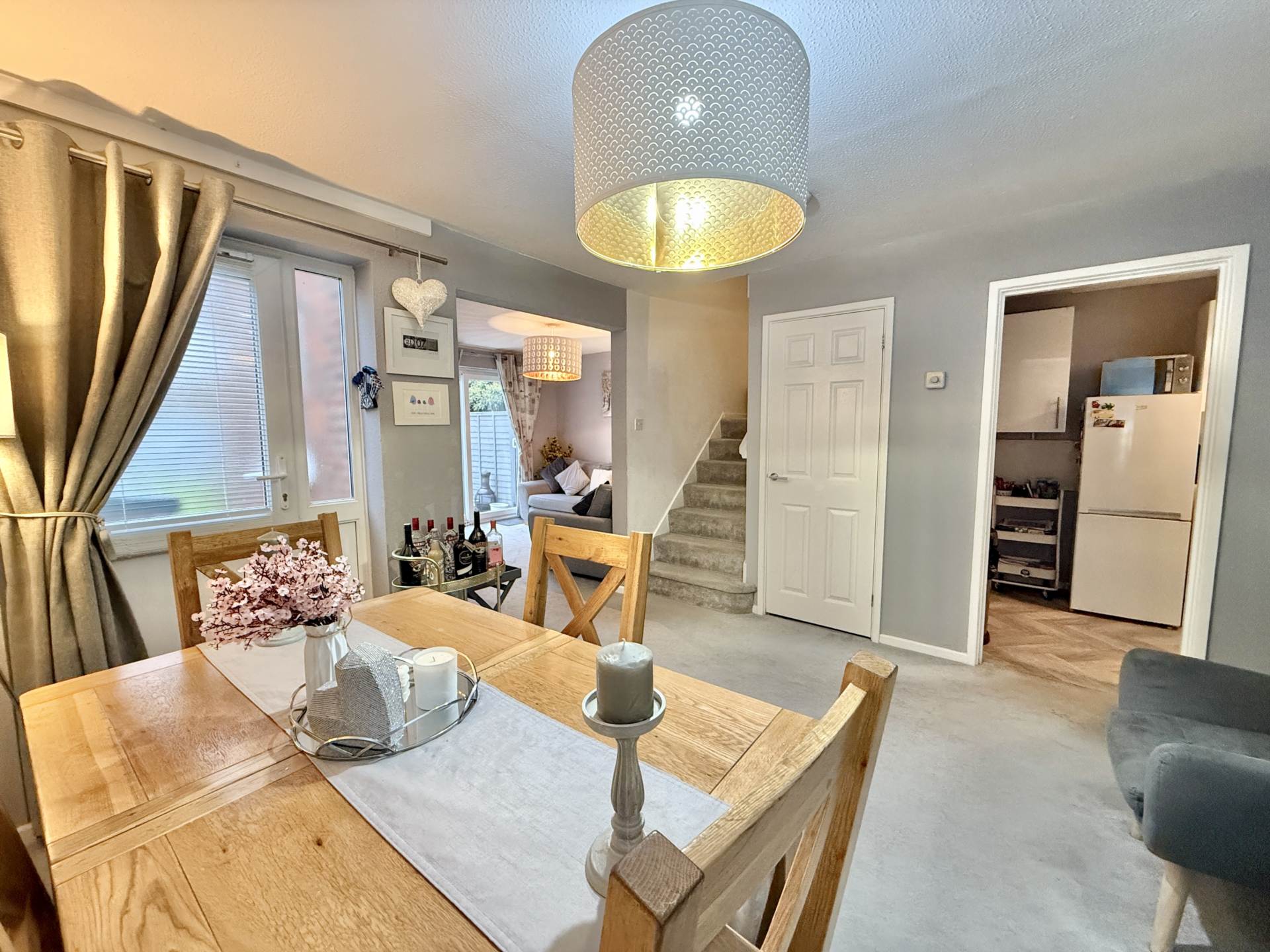 Windsor Close, Oxfordshire, Image 6