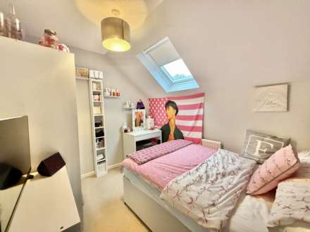 Windsor Close, Oxfordshire, Image 10