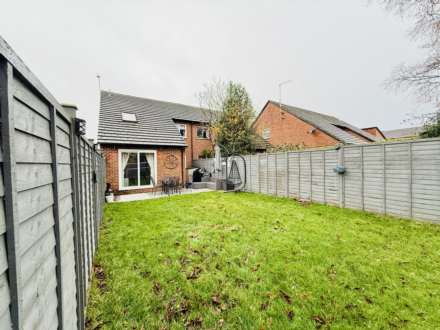 Windsor Close, Oxfordshire, Image 14