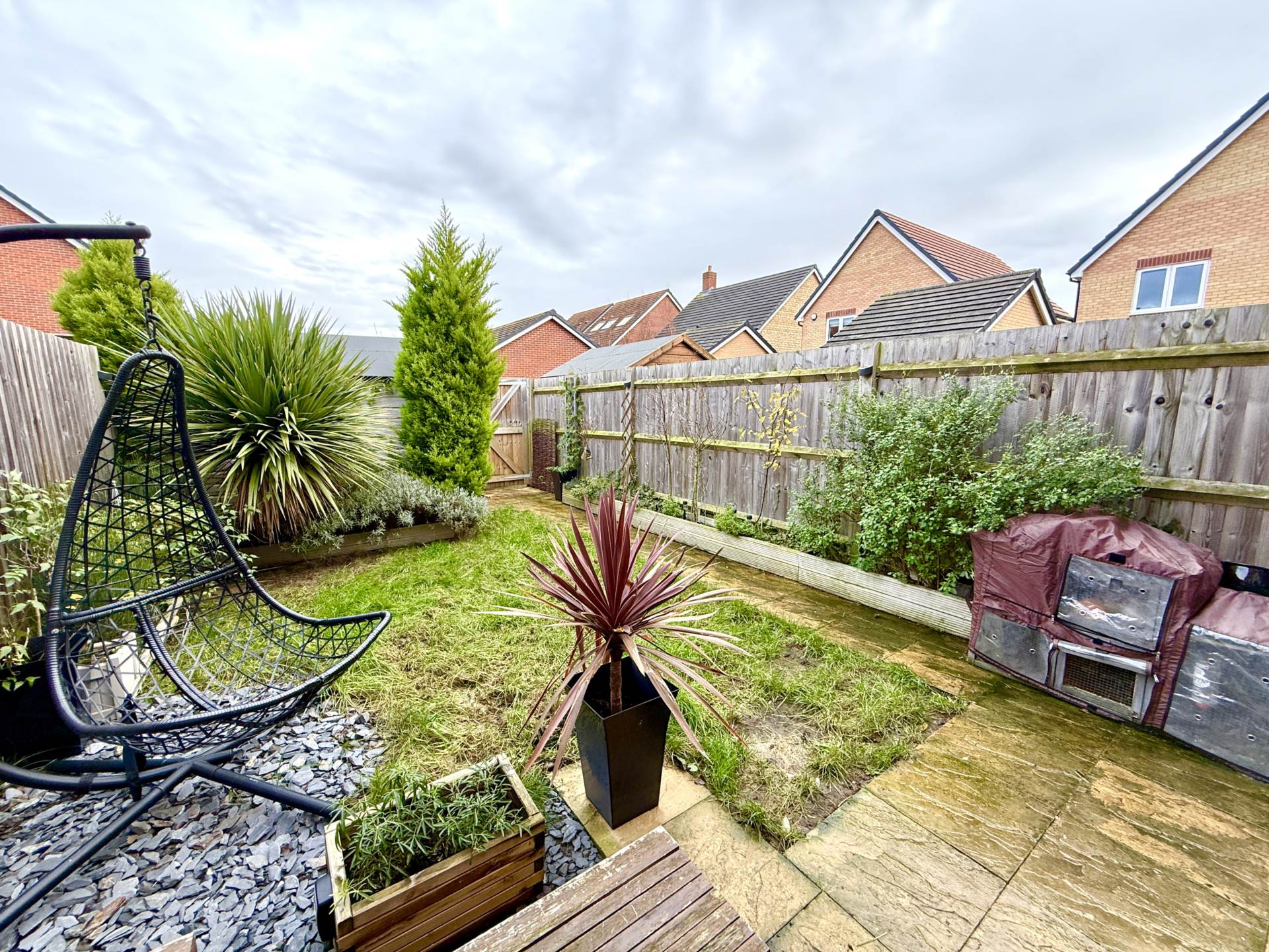 Sundew Close, Image 11