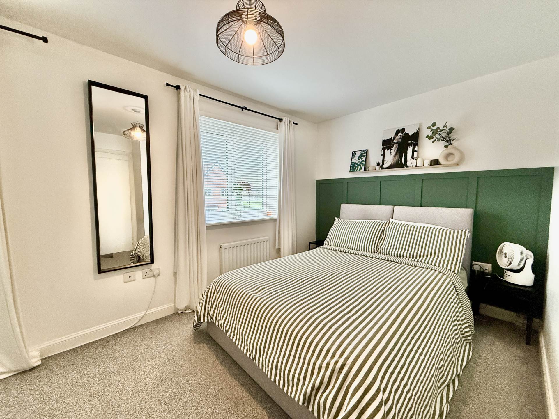 Sundew Close, Image 7