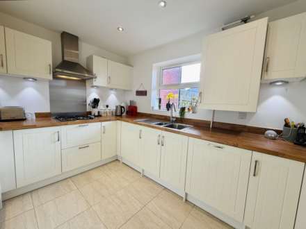 Portcullis Drive, Wallingford, Image 2