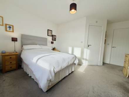 Portcullis Drive, Wallingford, Image 5