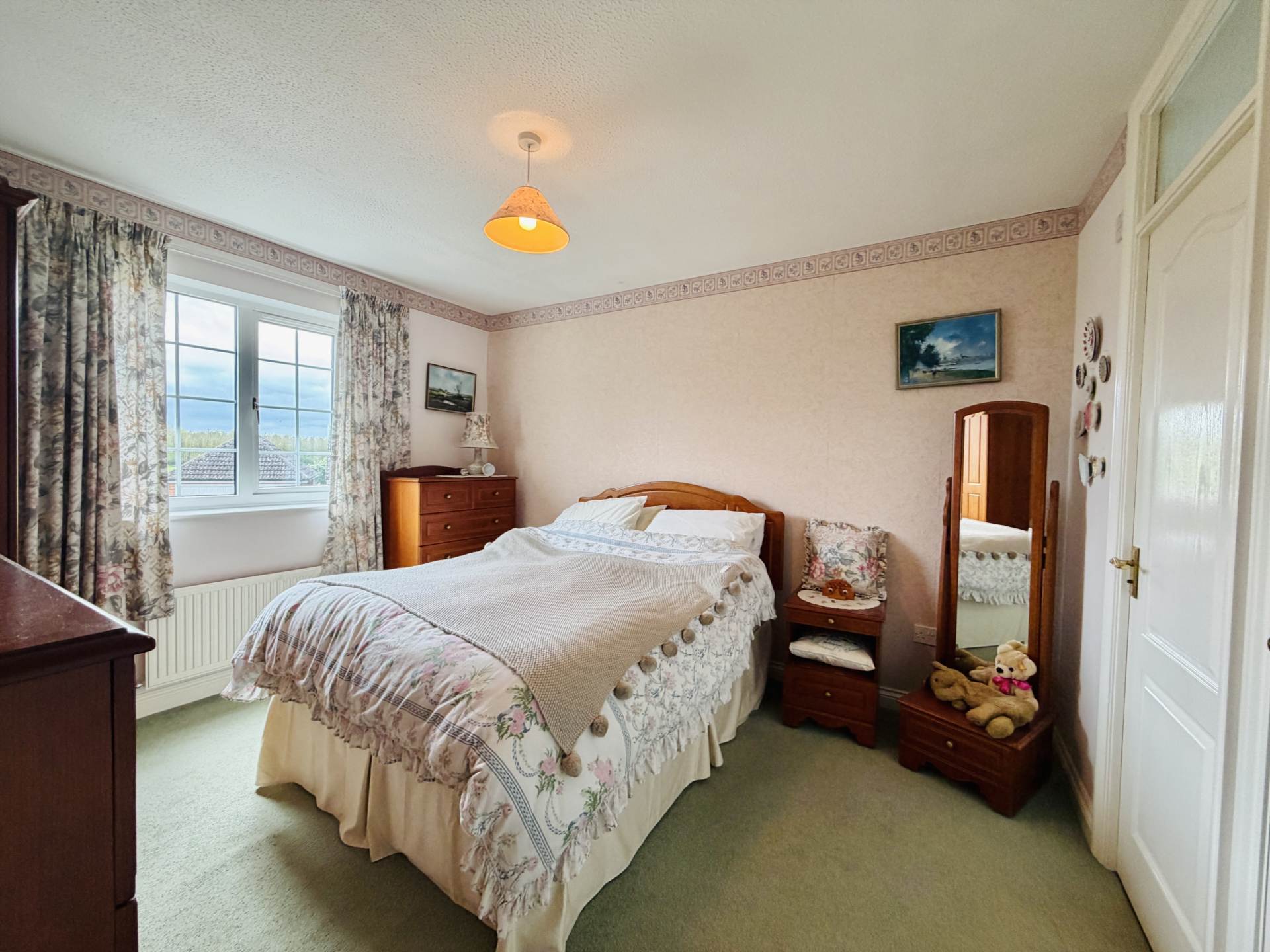 Bishops Orchard, East Hagbourne, Image 6