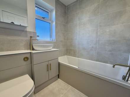 Westwater Way, Oxfordshire, Image 10