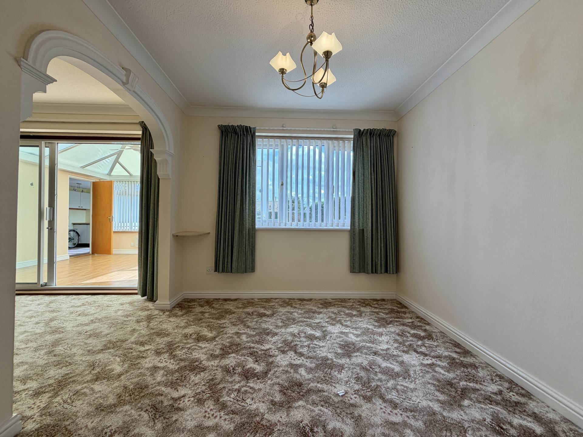 Caldicot Close, Shillingford, Image 6