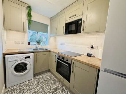 Orchard Walk, Watlington, Image 2