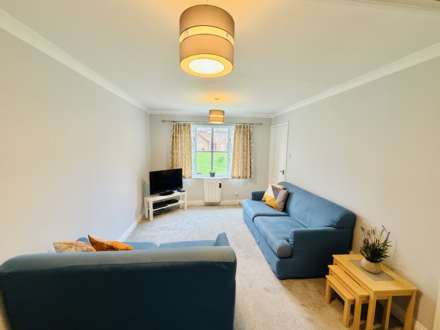 Orchard Walk, Watlington, Image 4