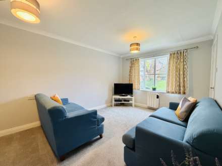 Orchard Walk, Watlington, Image 5