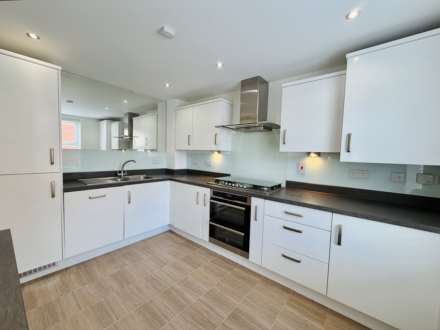 Imray Place, Wallingford, Image 2