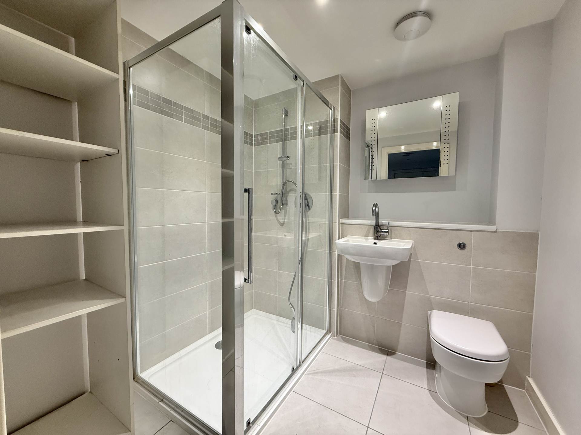 Barnaby Court, Wallingford, Image 10