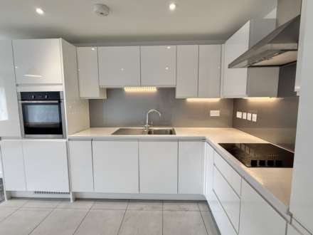 Barnaby Court, Wallingford, Image 6